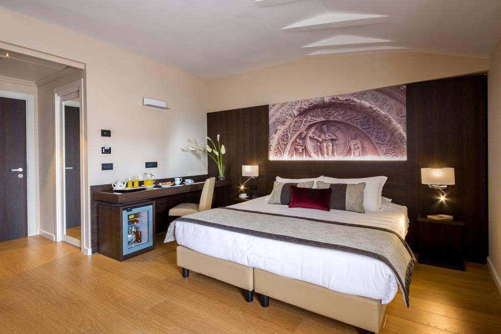Hotel San Francesco Assisi Bilik gambar