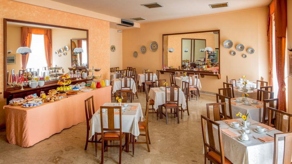 Hotel San Francesco Assisi Luaran gambar