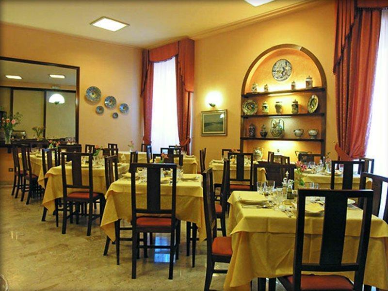 Hotel San Francesco Assisi Luaran gambar