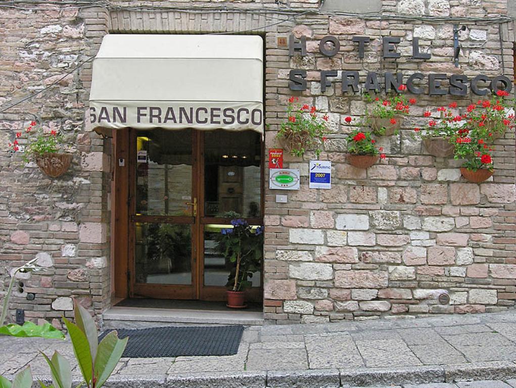 Hotel San Francesco Assisi Luaran gambar