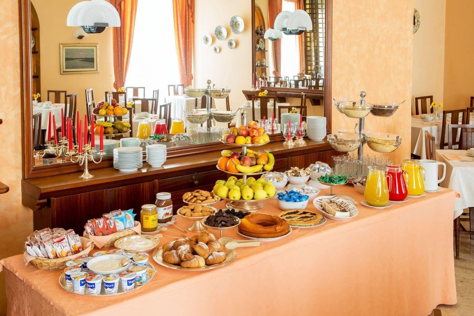 Hotel San Francesco Assisi Luaran gambar