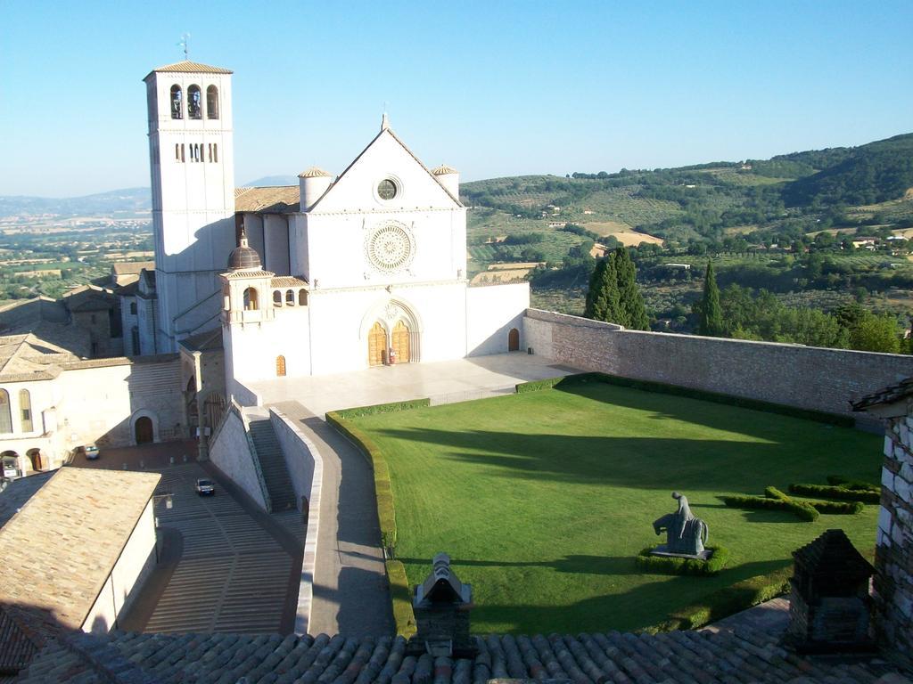 Hotel San Francesco Assisi Luaran gambar